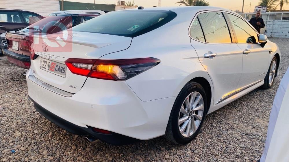 تۆیۆتا کامری